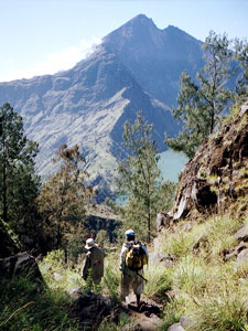 trekking rinjani
